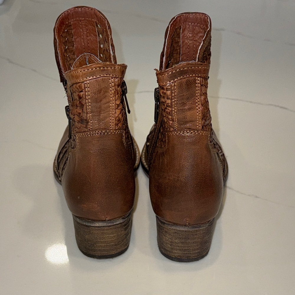 Seychelles Brown Ankle Boots - Picture 6 of 6